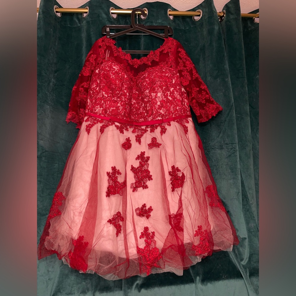 CUSTOM MADE 2-3X homecoming/evening dress with lace back cinching